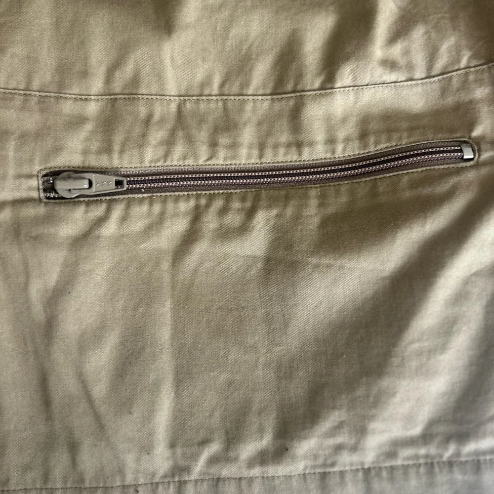 L.L. Bean Tan Lightweight Shirt Jacket with Collar and Adjustable Cuffs - Picture 7 of 9